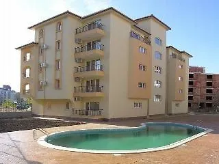 Sunflower Complex Aparthotel 3*