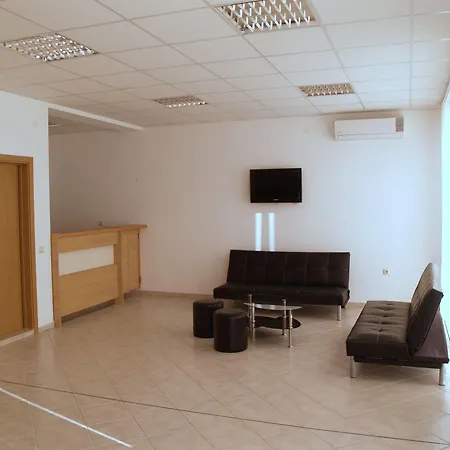 Sunflower Complex Aparthotel 3*